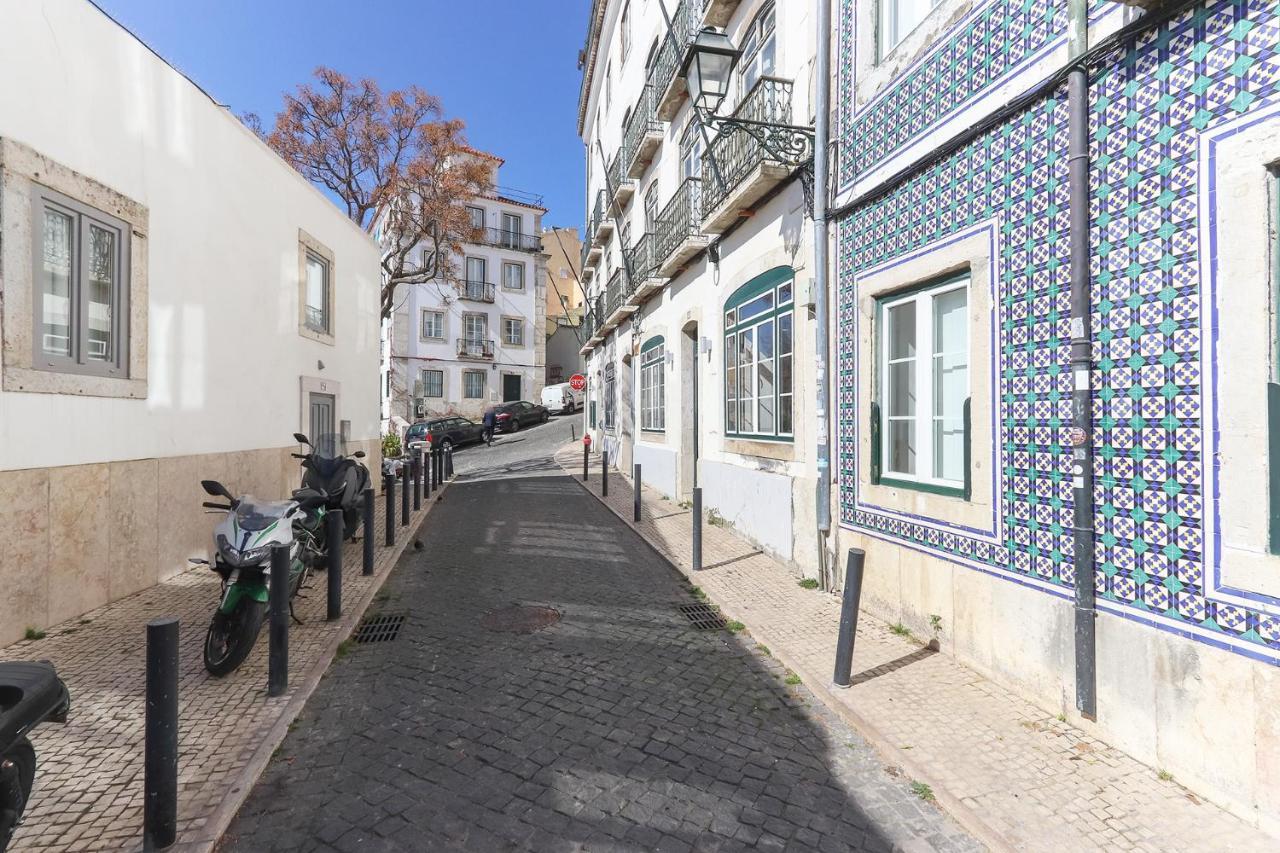 Appartamento Bright Santa Catarina By Homing Lisbona Esterno foto